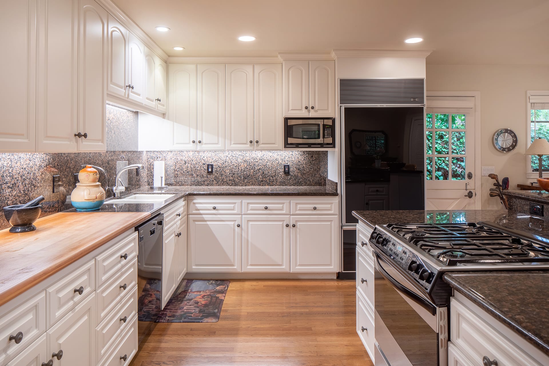 Charming Carmel Cottage - 26246 Carmelo