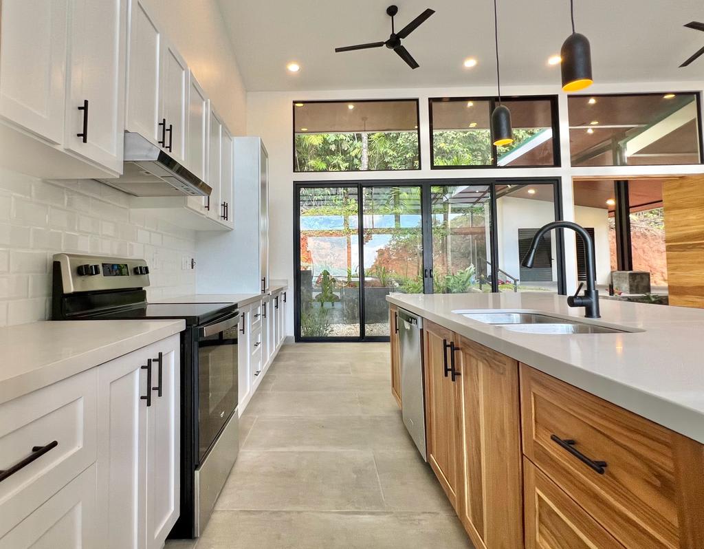 Villa Portasol – The Rainforest Edge