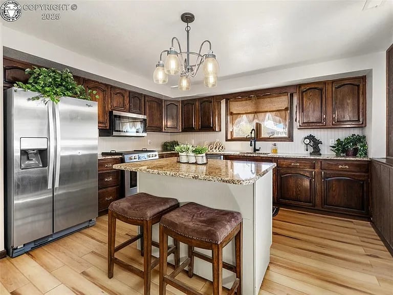 346 S McCulloch Blvd