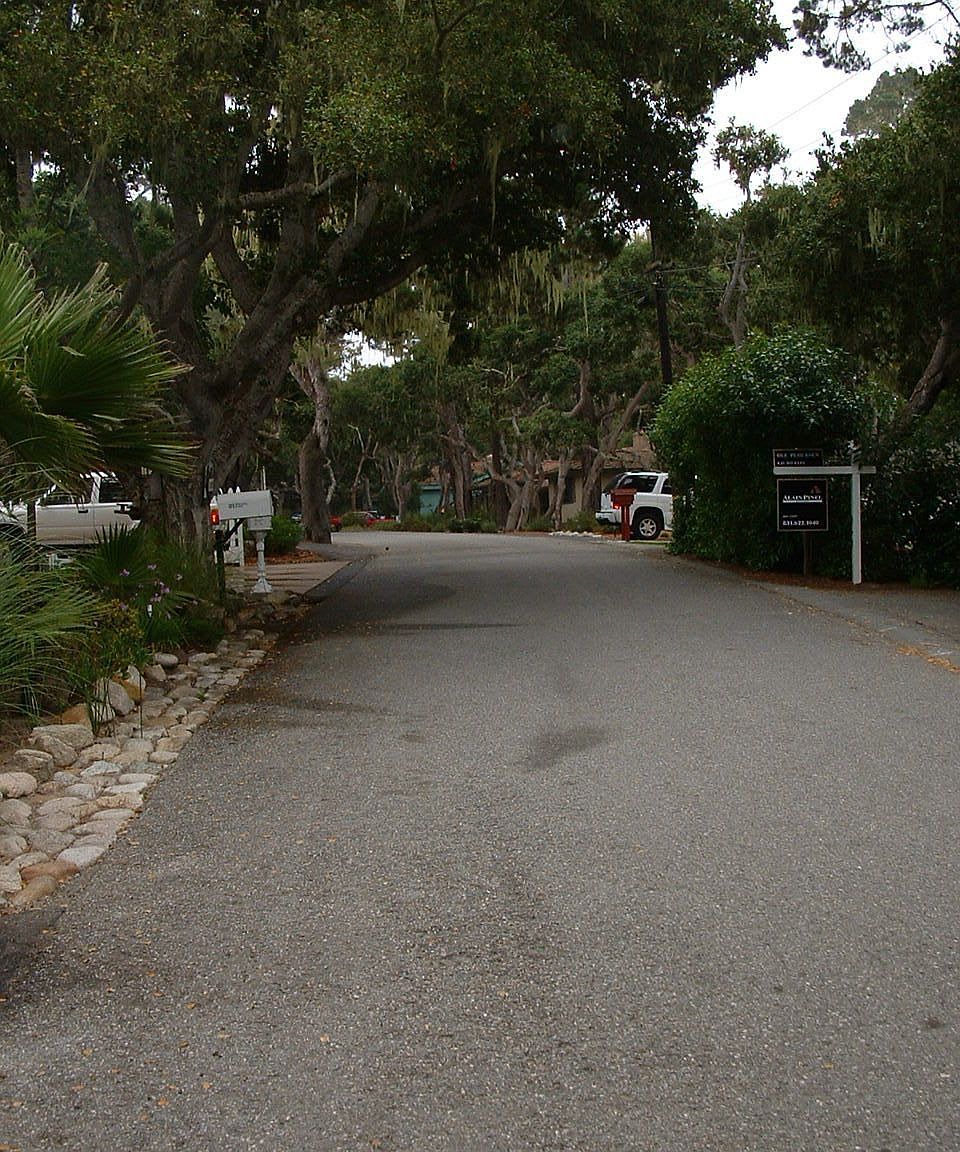 1097 Presidio Rd
