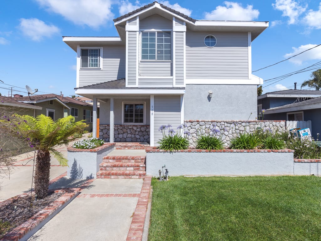 948 Loma Vista St