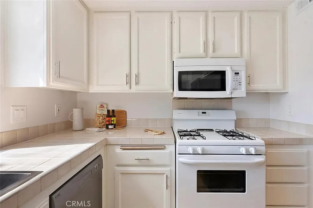 5708 Skyview Way UNIT A