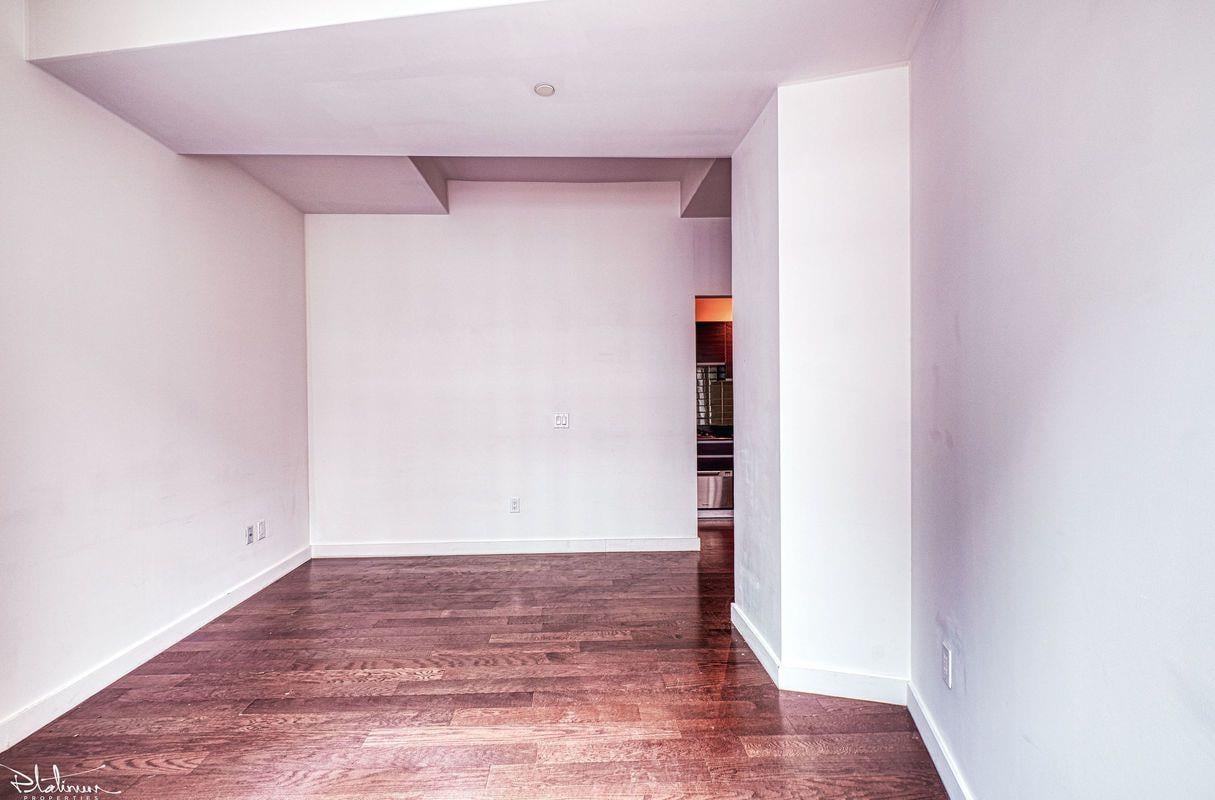 116 John Street, Apt 2206