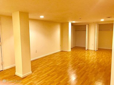 27-37 27th Street Unit: 1E