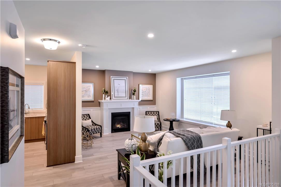 1229 Nova Crt