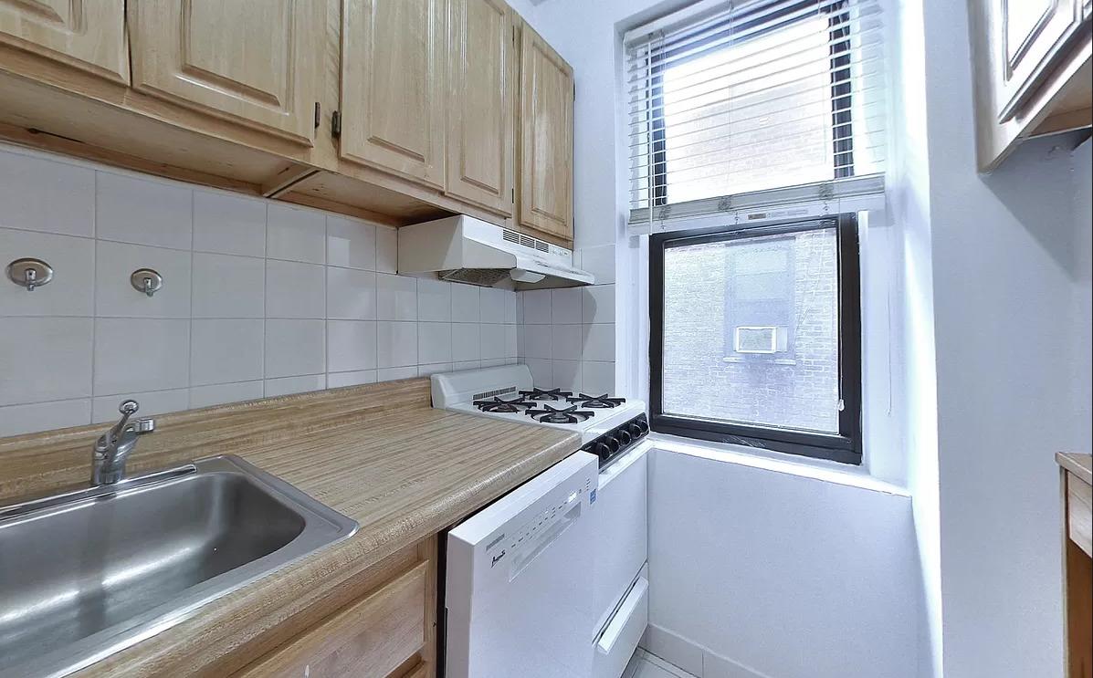 1410 York Avenue, Apt 5-H