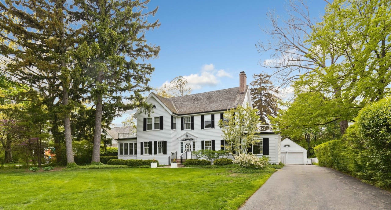 224 Maple Ct