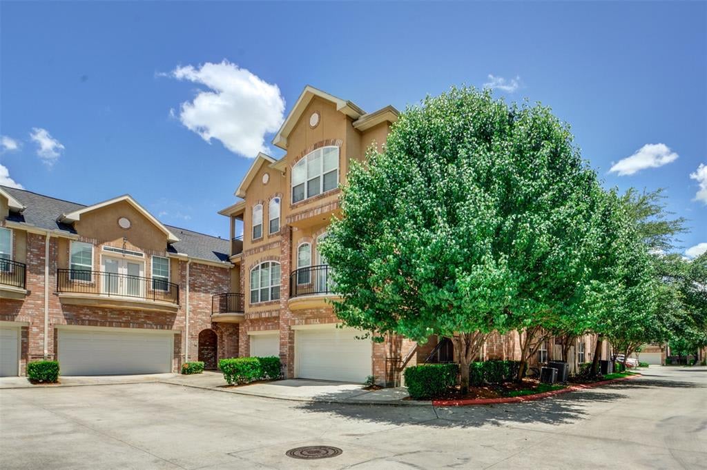 30 Versante Ct