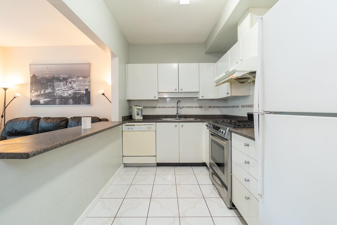 8266 Saba Rd