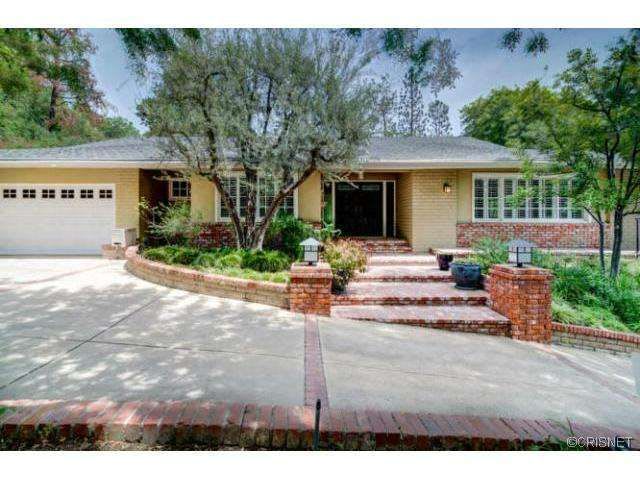16109 Clear Oak Dr