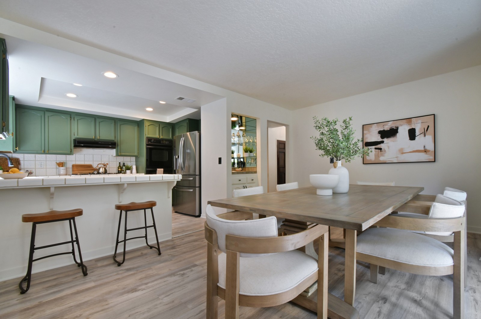 Kitchen at 22522 Avenue San Luis Woodland Hills home for sale