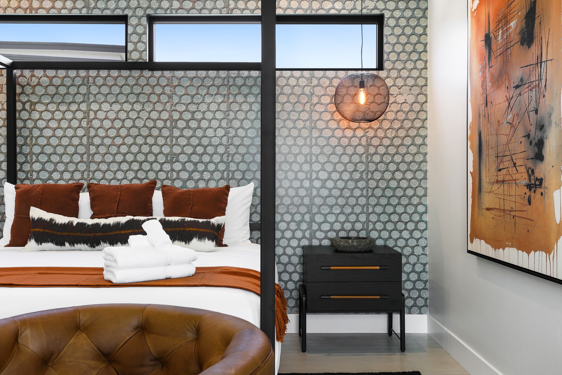 Ember interior 6