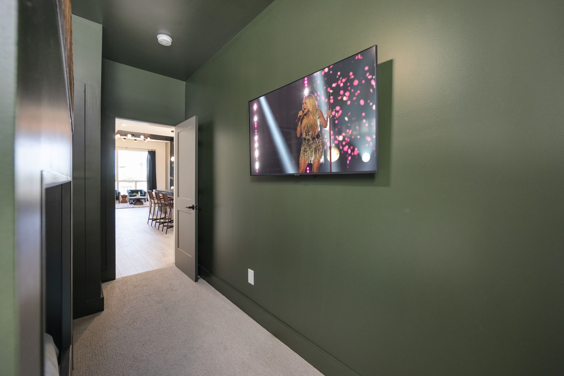 The Summit interior 49