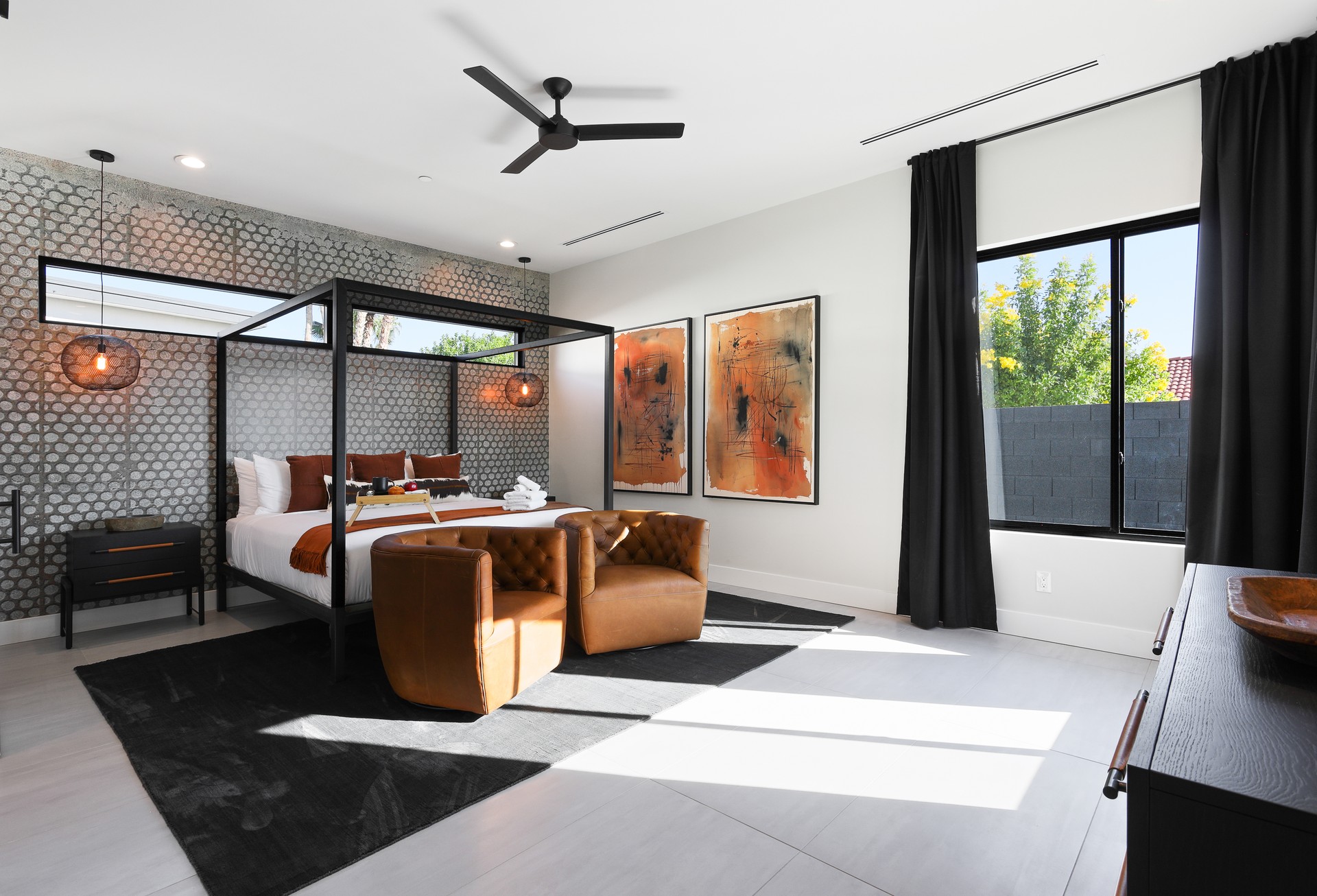 Ember interior 5