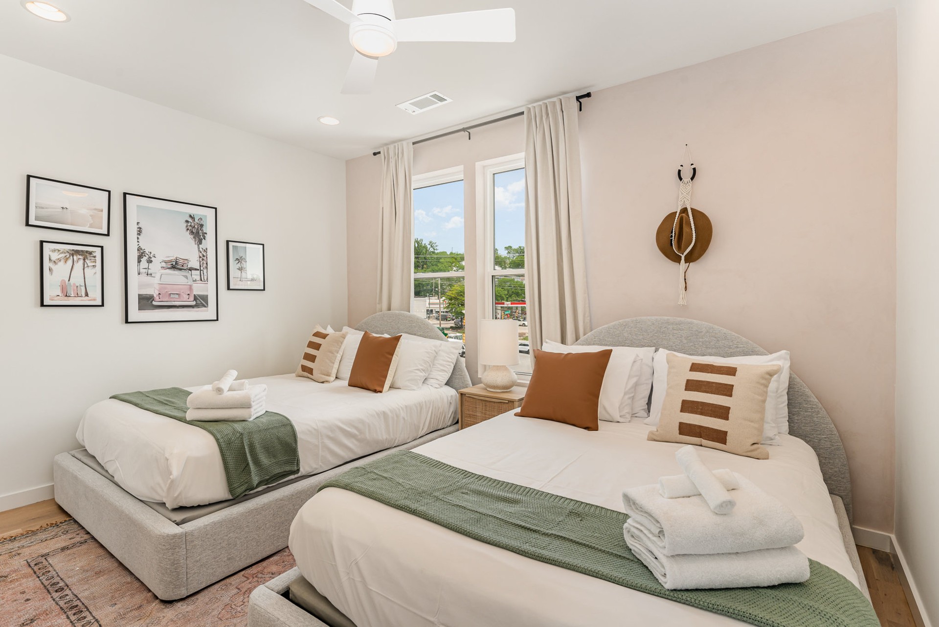 COASTAL COWGIRL interior 9