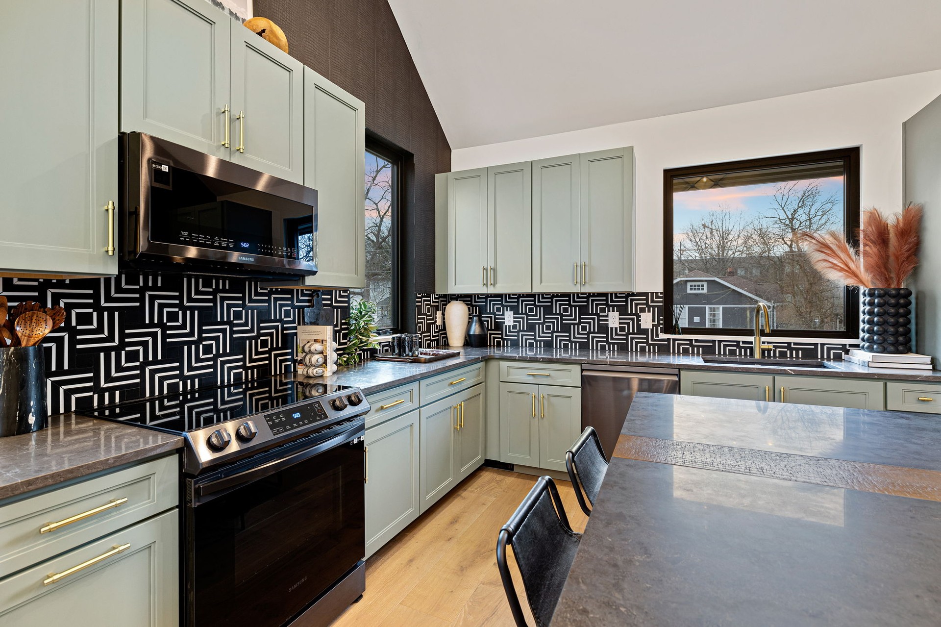 The Modern Cowboy- TN interior 46