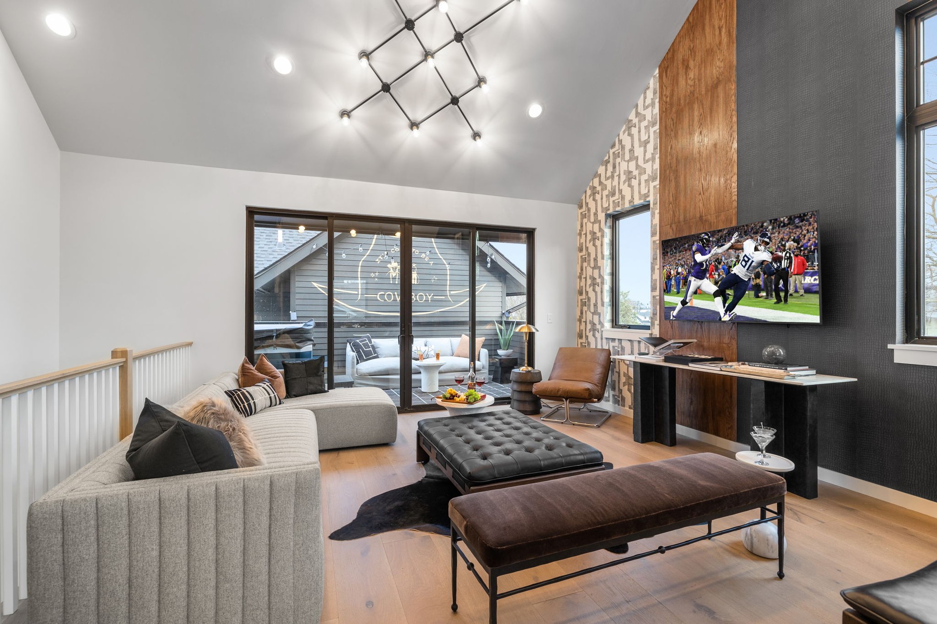 The Modern Cowboy- TN interior 23