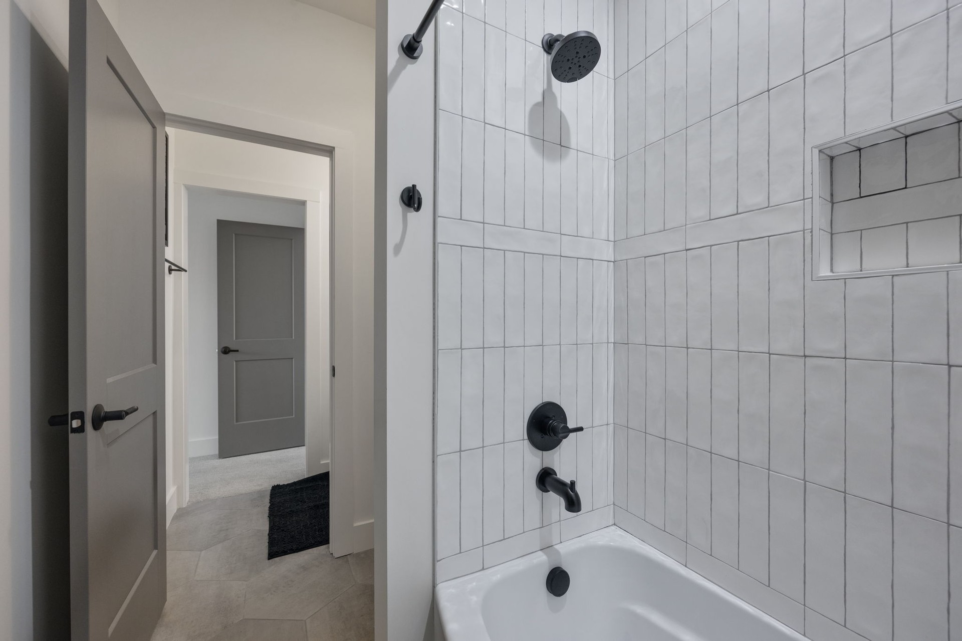 The Summit interior 41