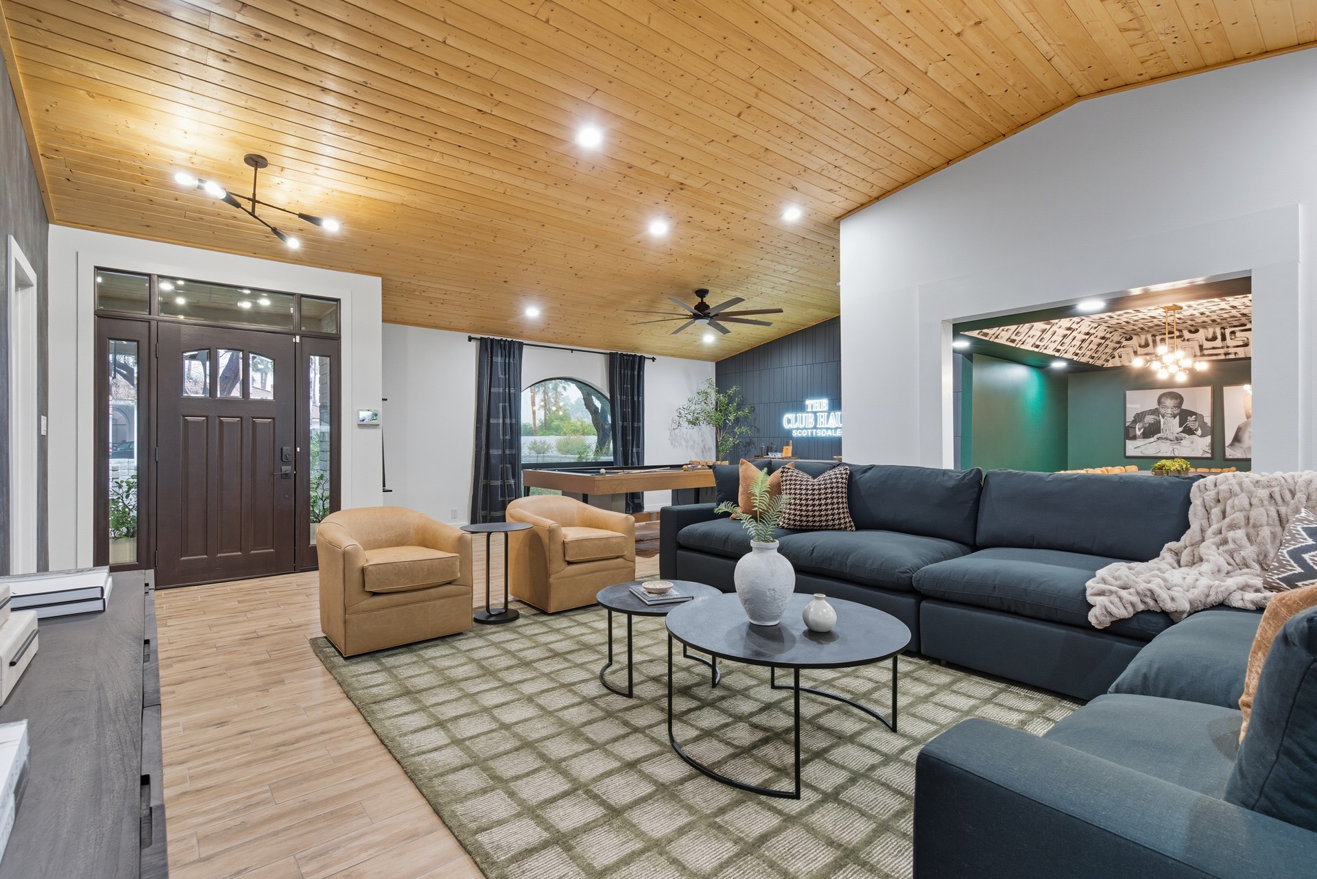 SCOTTSDALE CLUB HAUS- AZ interior 5