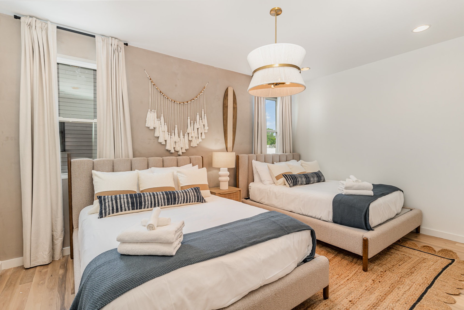 COASTAL COWGIRL interior 7
