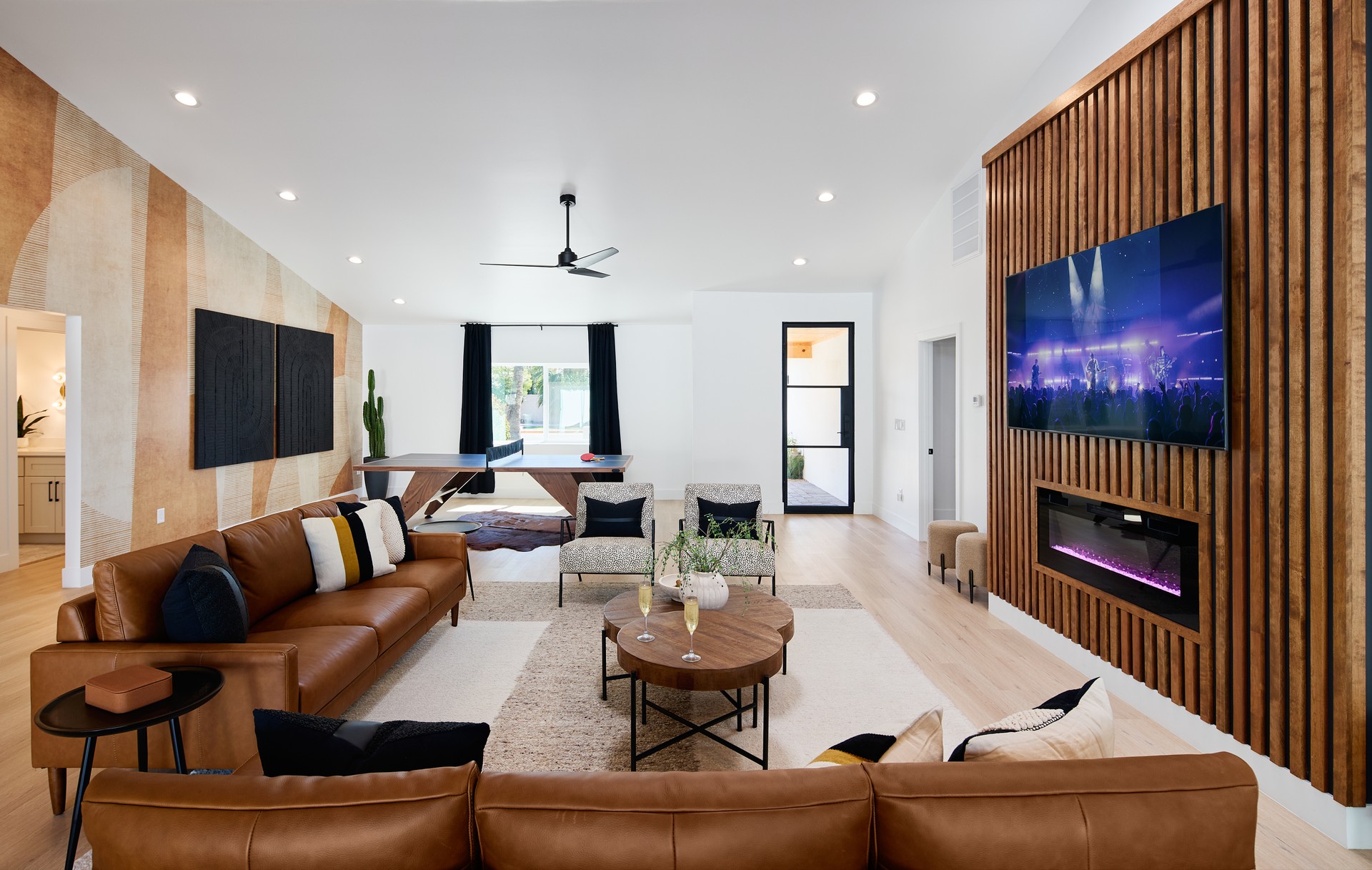 Monroe interior 2