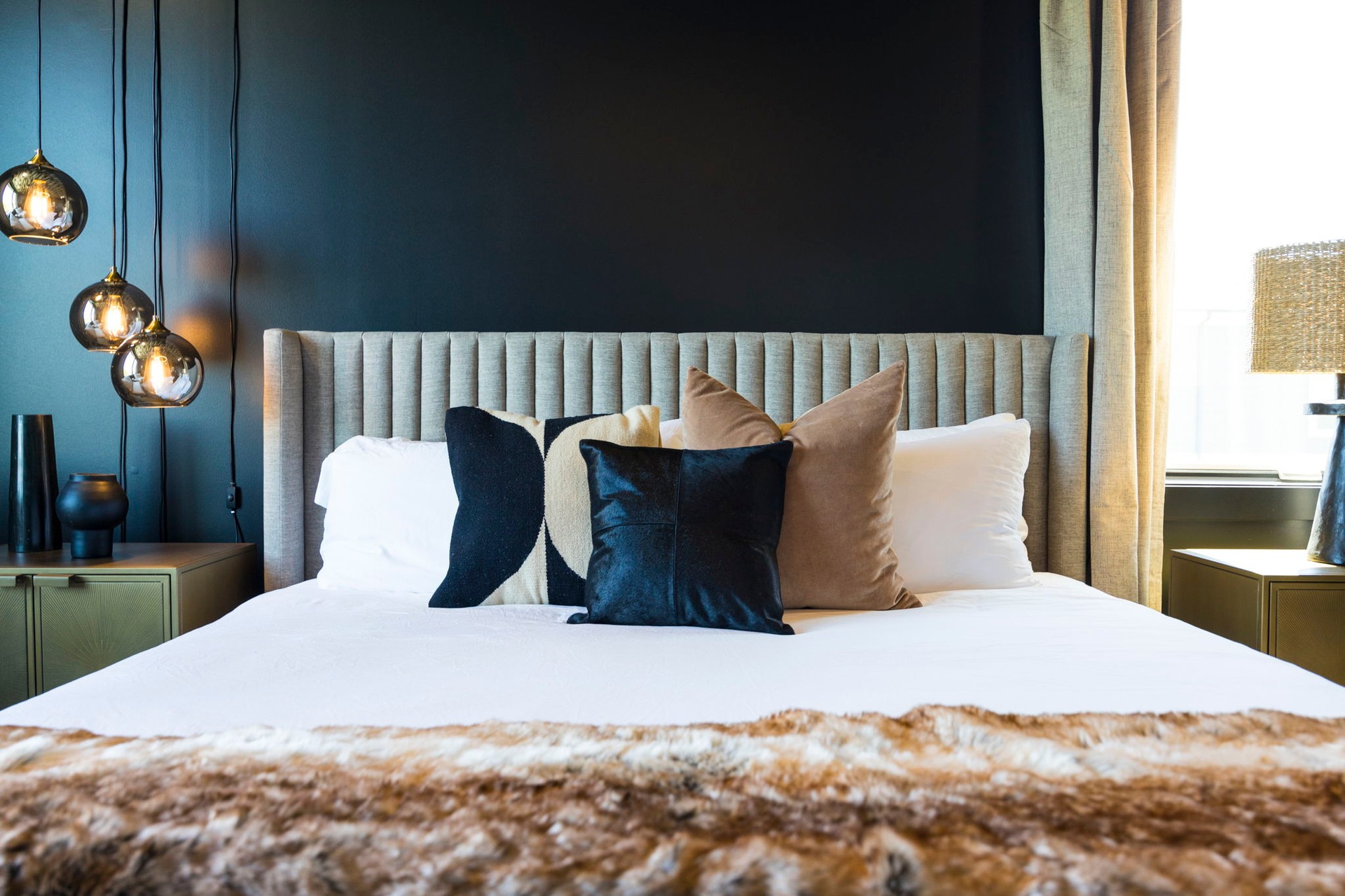 The Summit interior 24