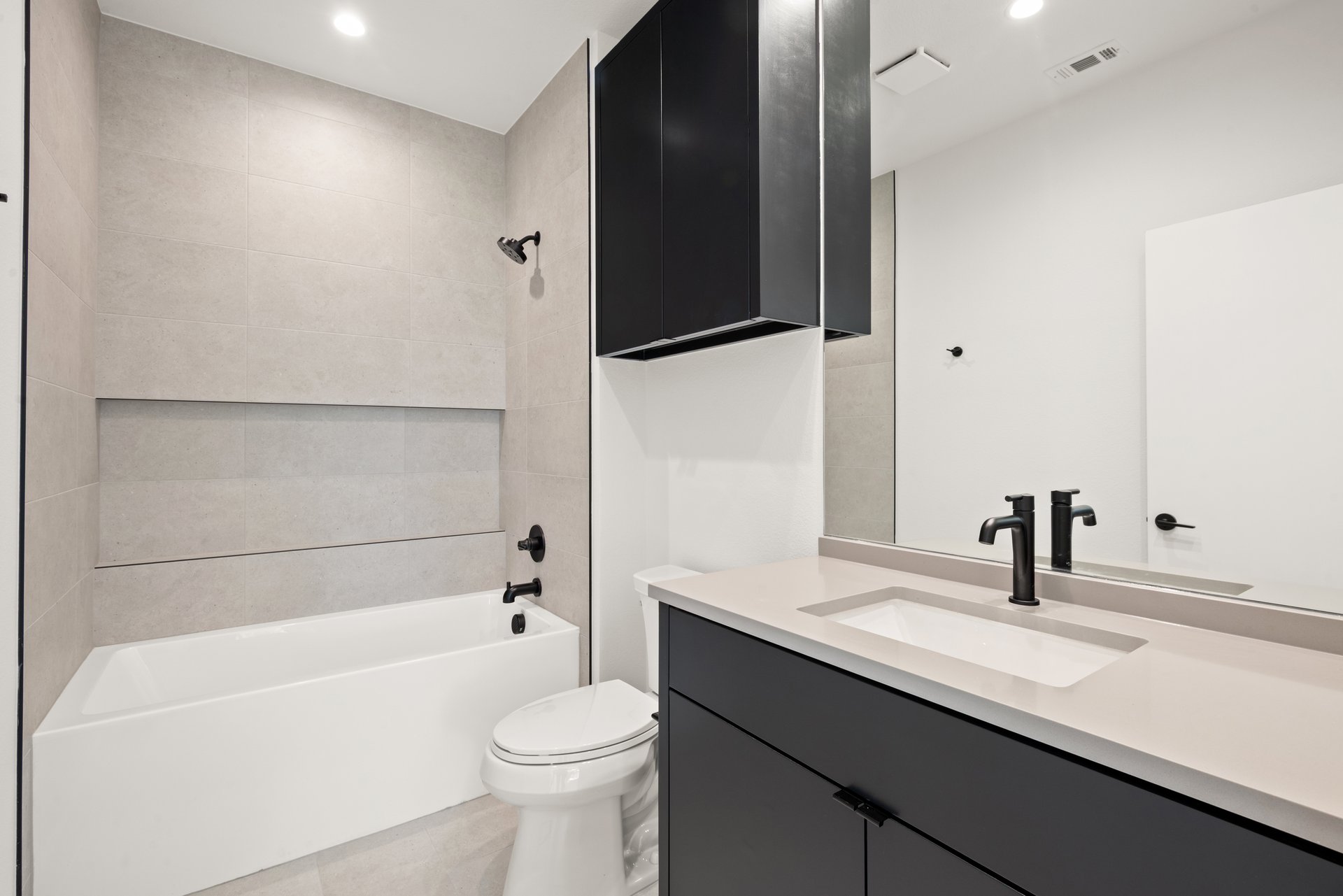 Secondary Bath 3