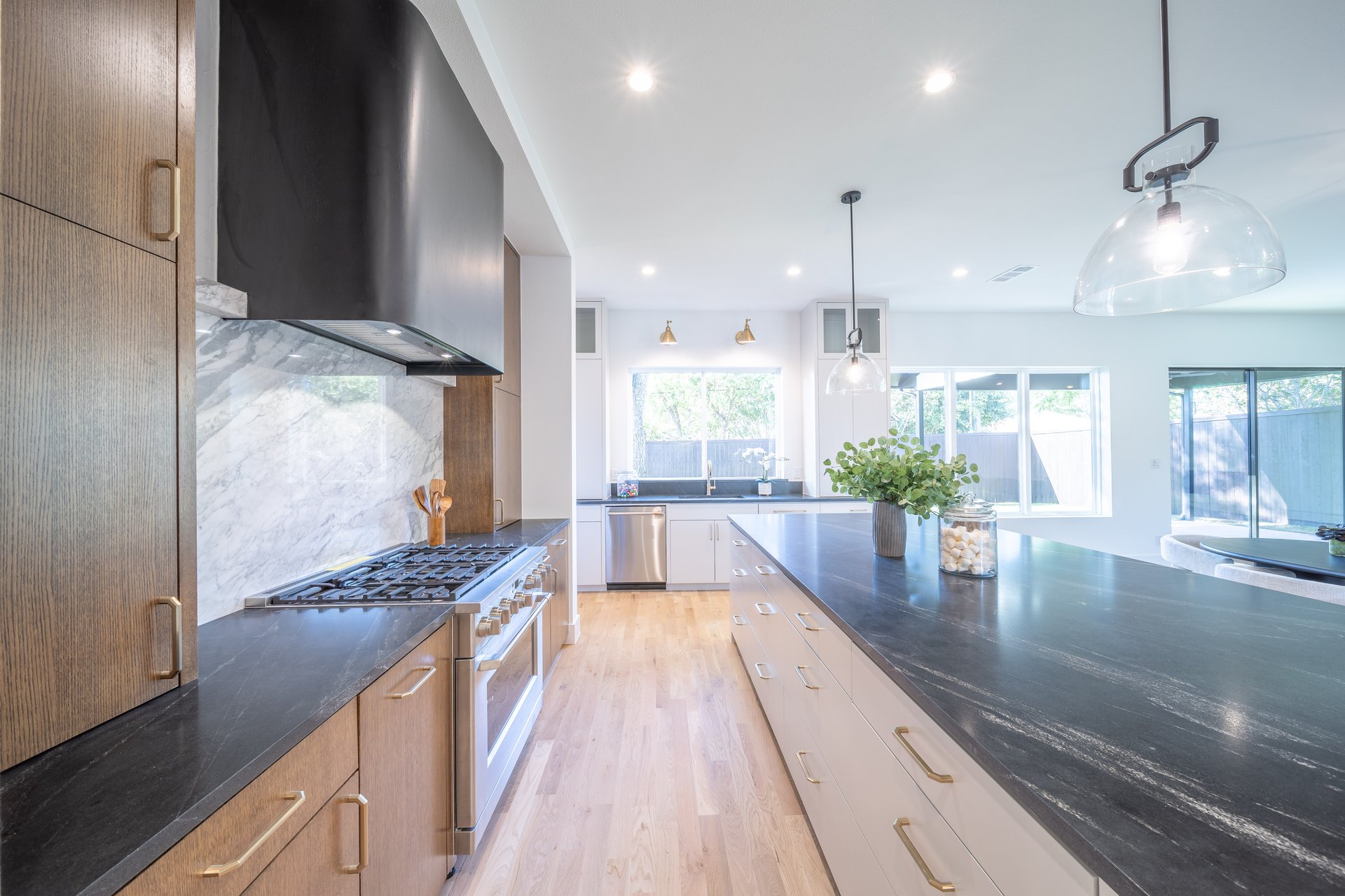 Jet Mist – Granite