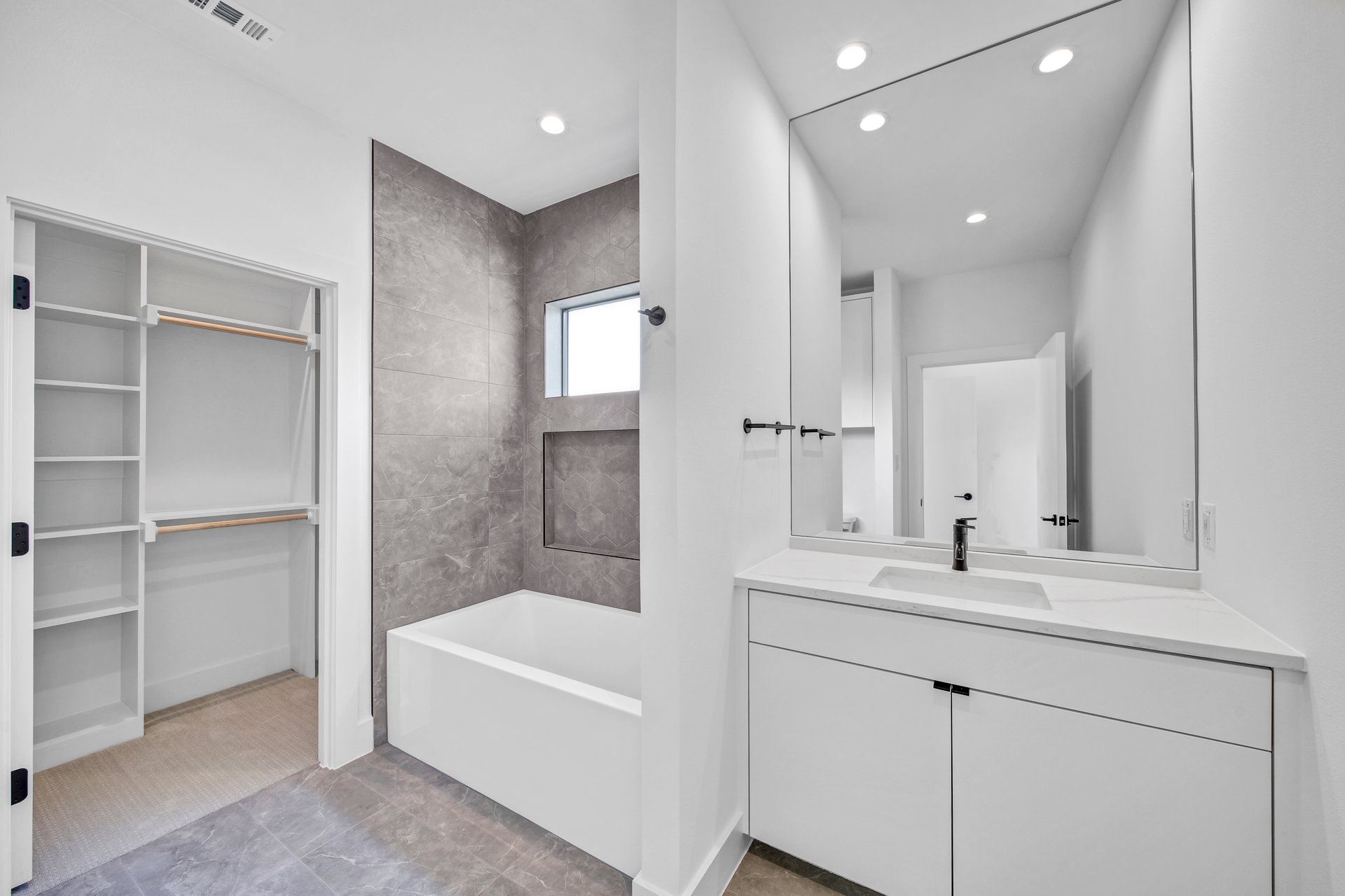 Secondary Bath 7