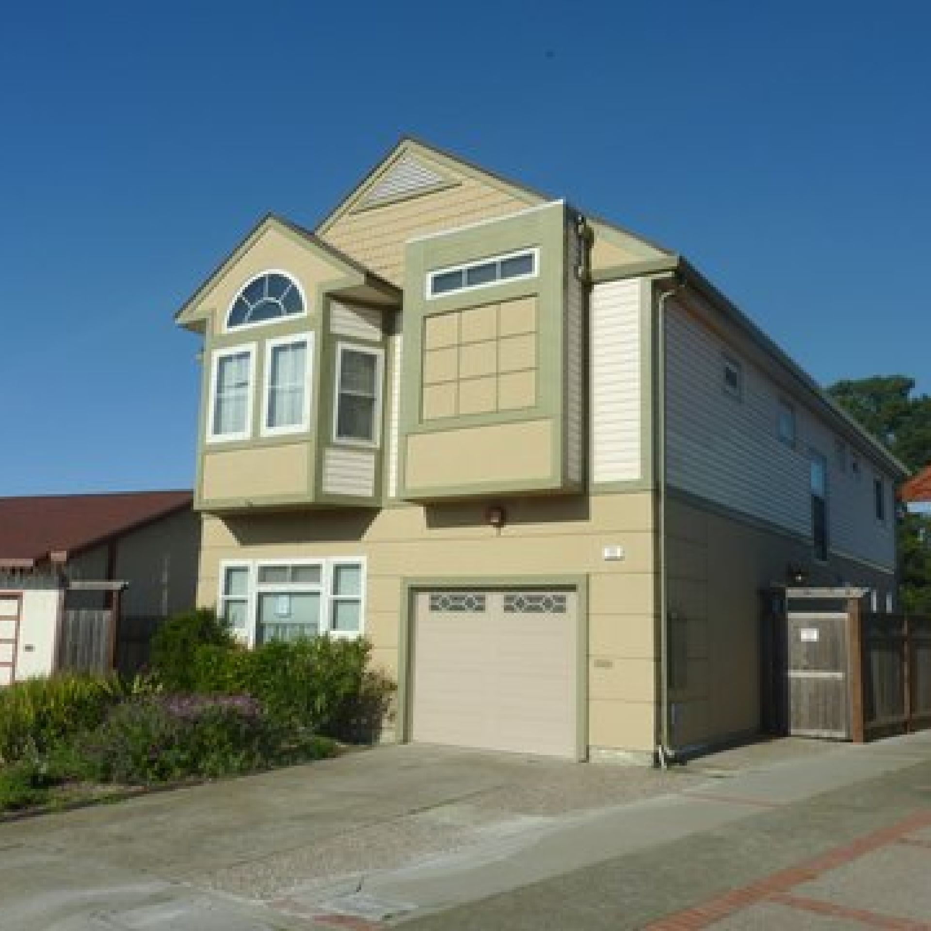 4BR/2.5BA House in Daly City