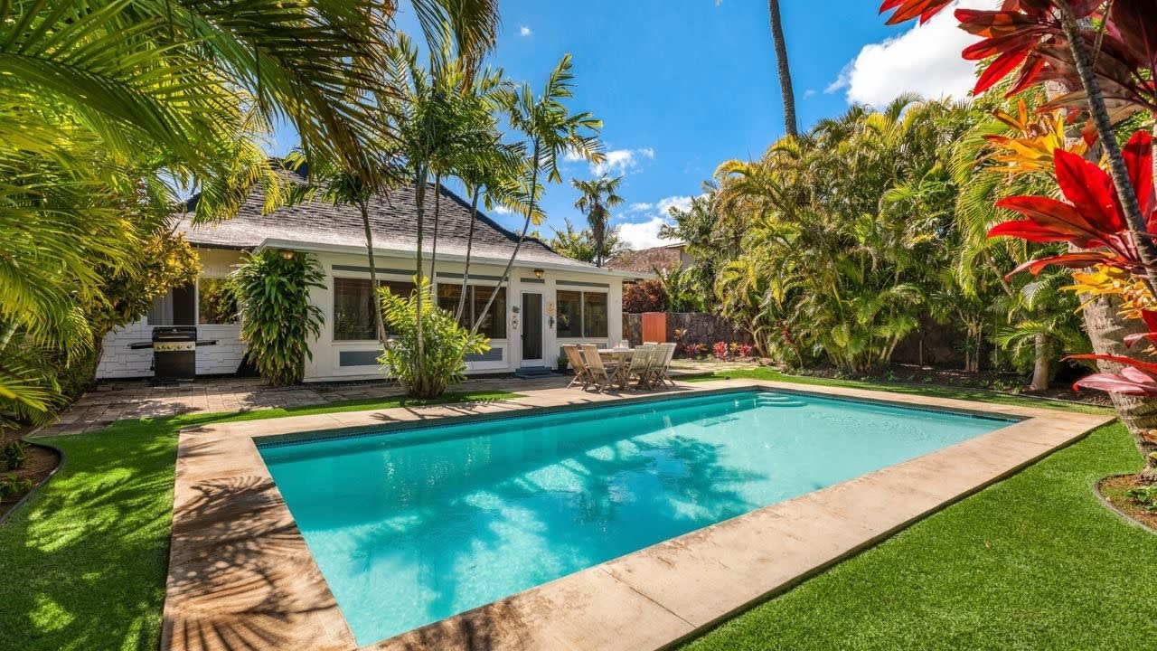 4586 Aukai Avenue, Honolulu, Hawaii Real Estate