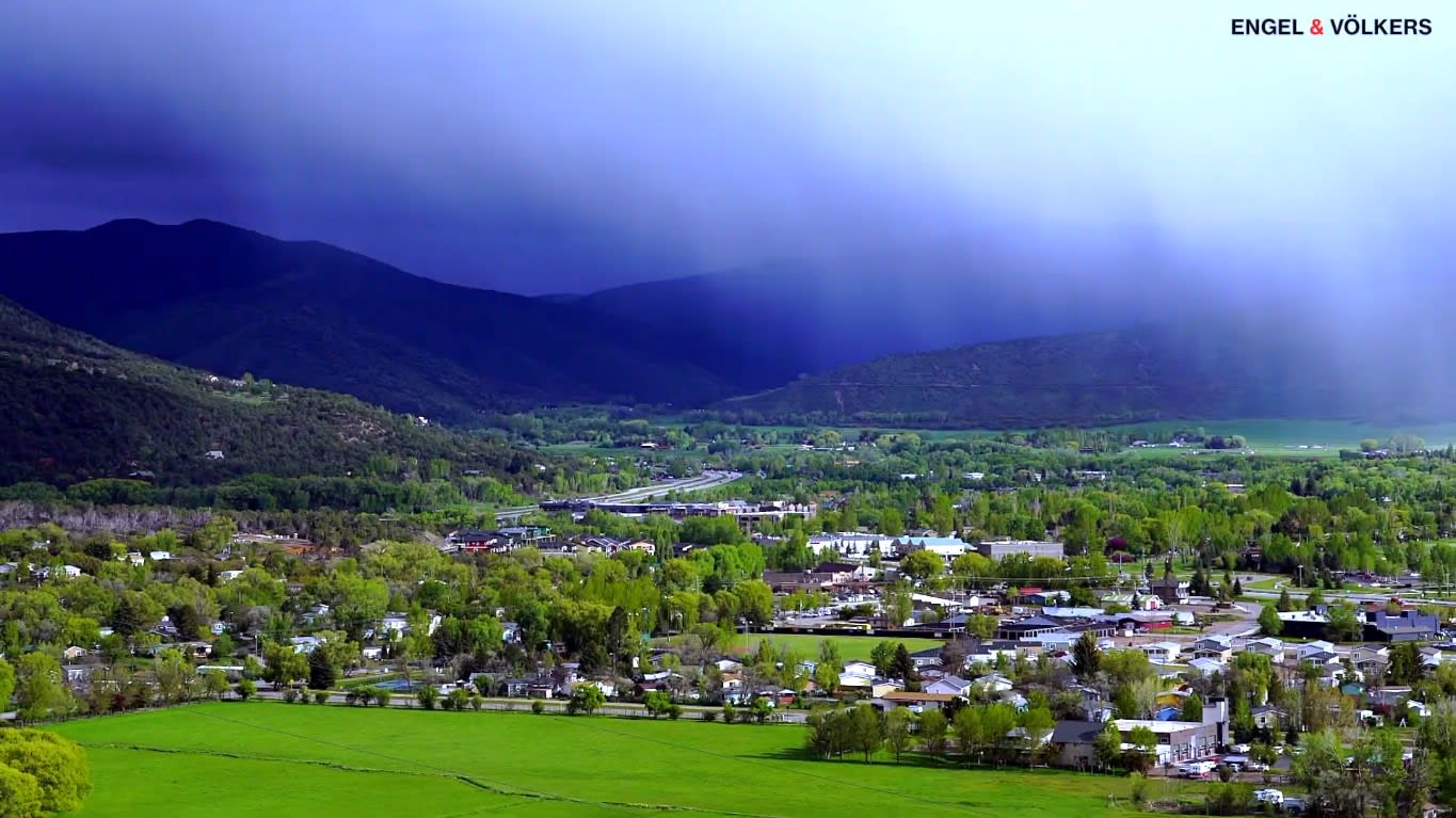 We Love the Mid-Roaring Fork Valley