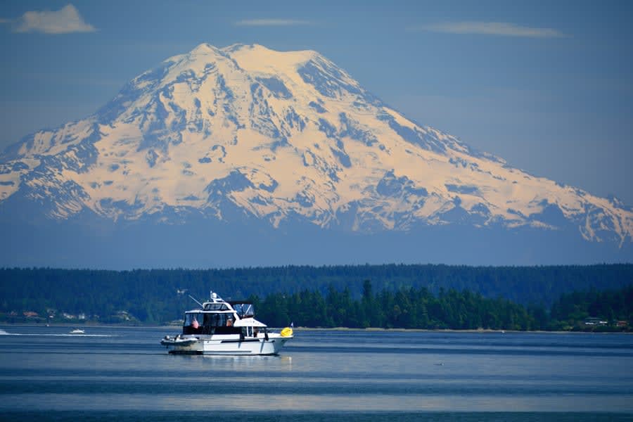 A Day On The Water - Explore the Puget Sound Coastline From Boat