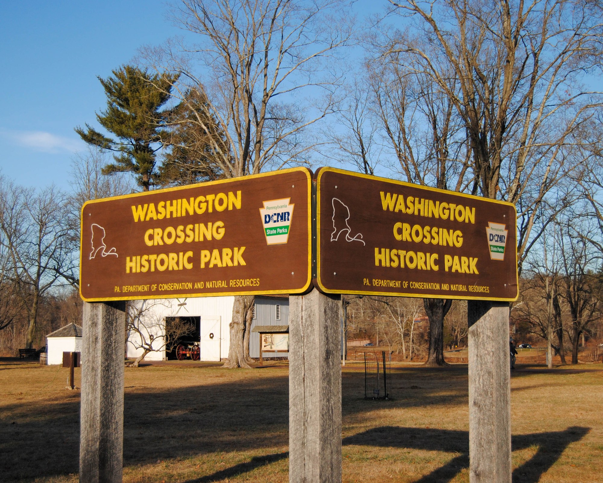 washington-crossing-04-roadside-sign-to-washington-crossing-historic.jpg