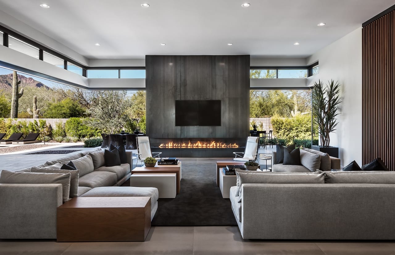 Luxury modern home in AZ with indoor-outdoor living room