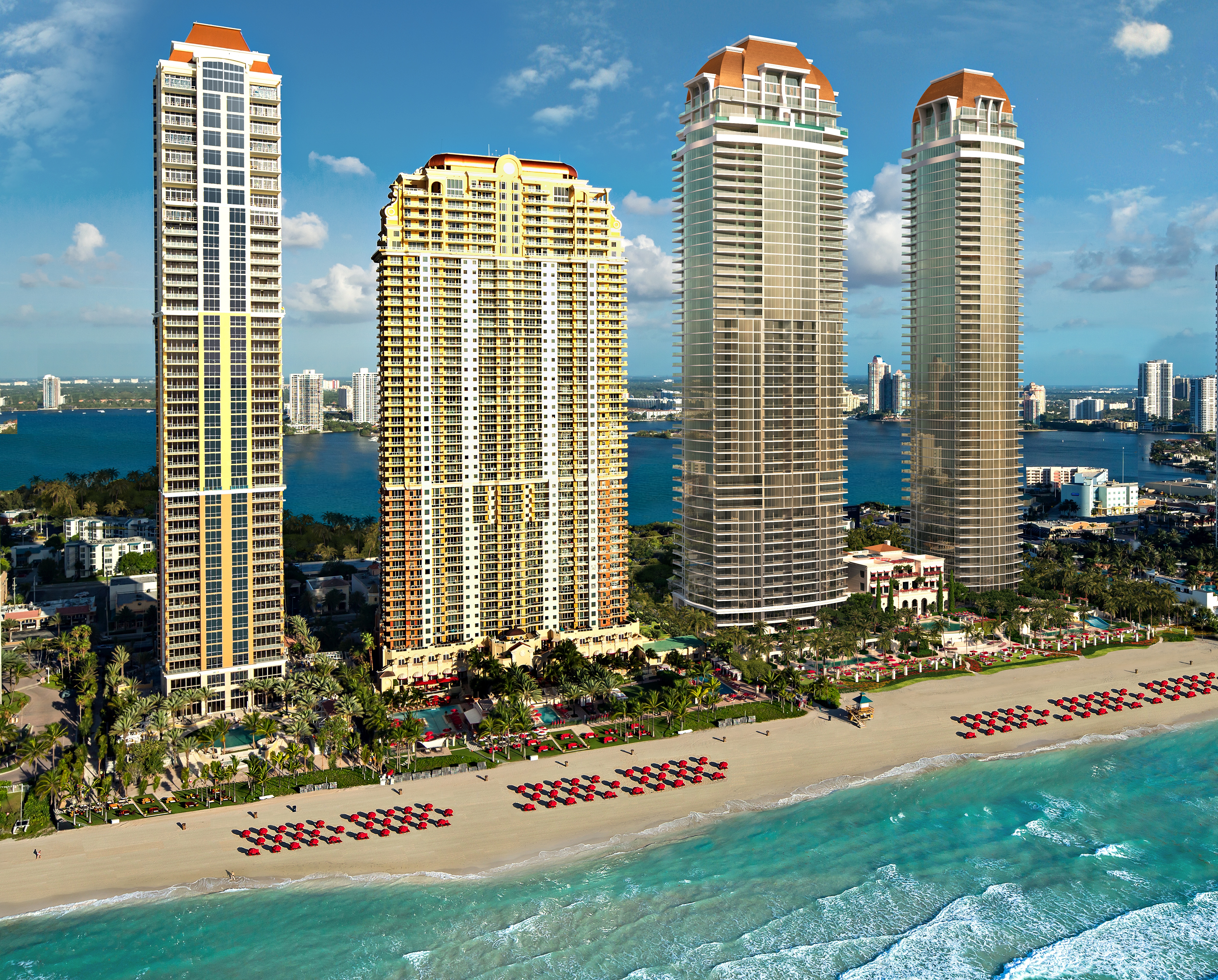 Acqualina towers photo 3