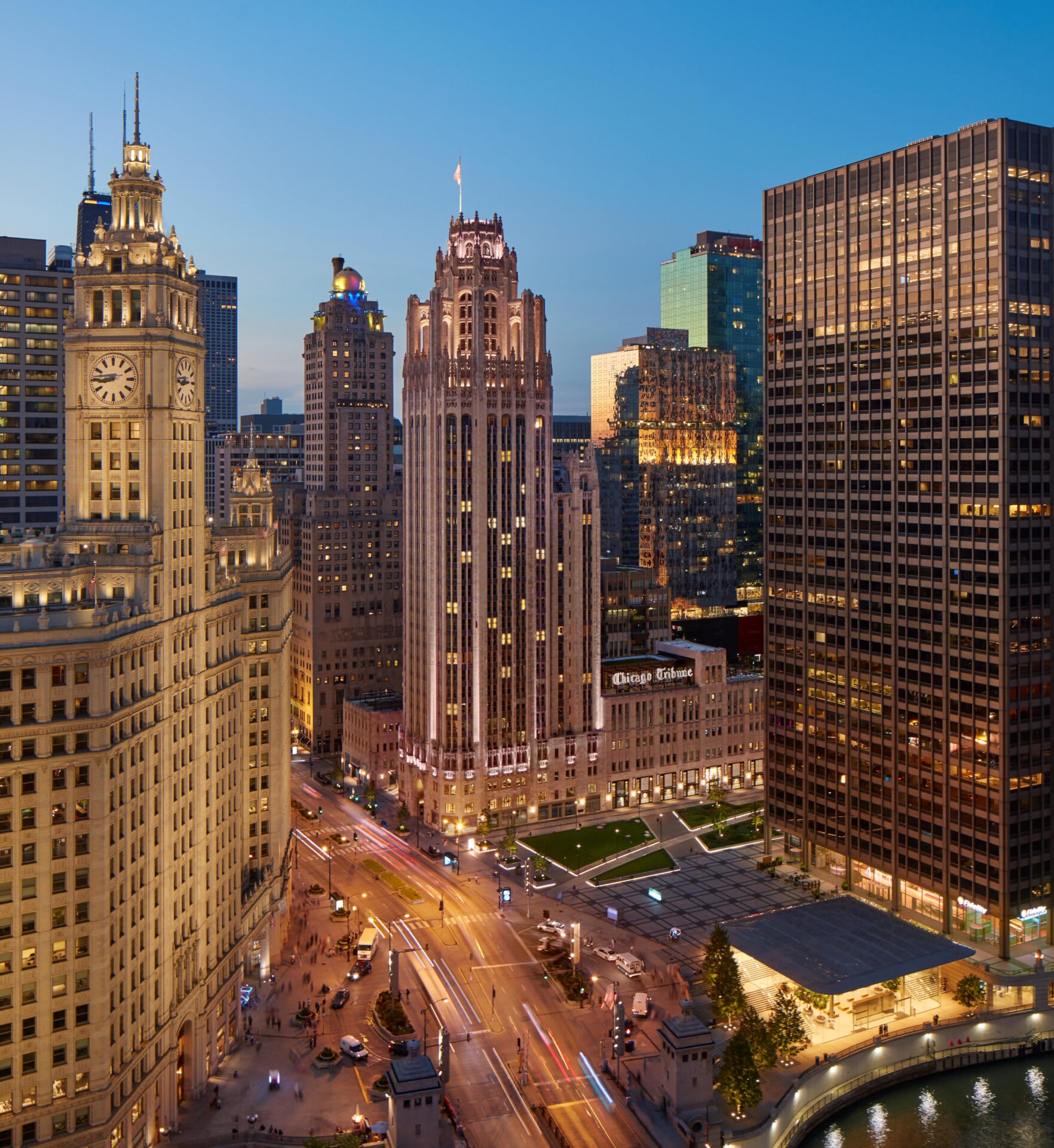 Tribune Tower Condos For Sale | 435 N Michigan Ave, Chicago, IL 60611