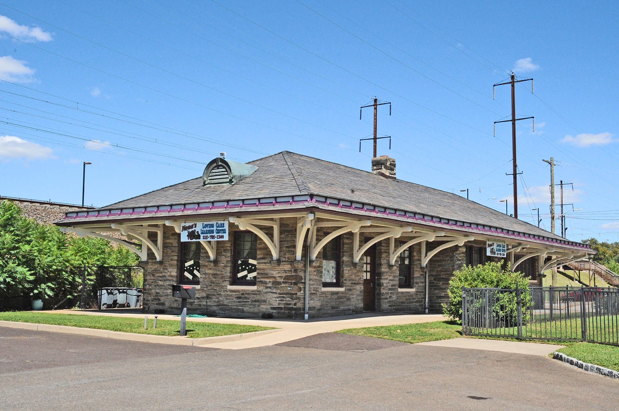 bristol-03-bristol-railroad-station-bucks-county-pa.jpg