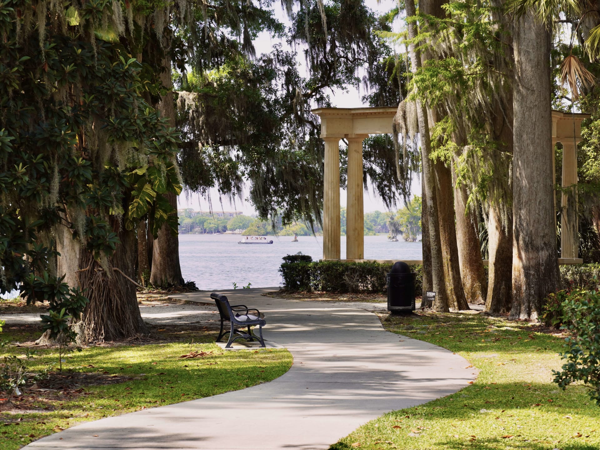 Winter Park lake and park