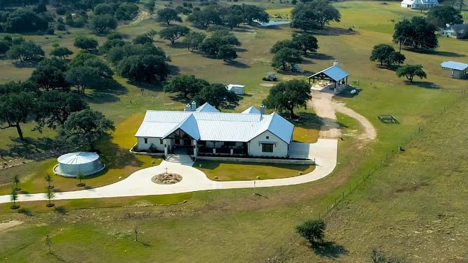 Sold!!  3131 Gatlin Creek ~ Dripping Springs, TX