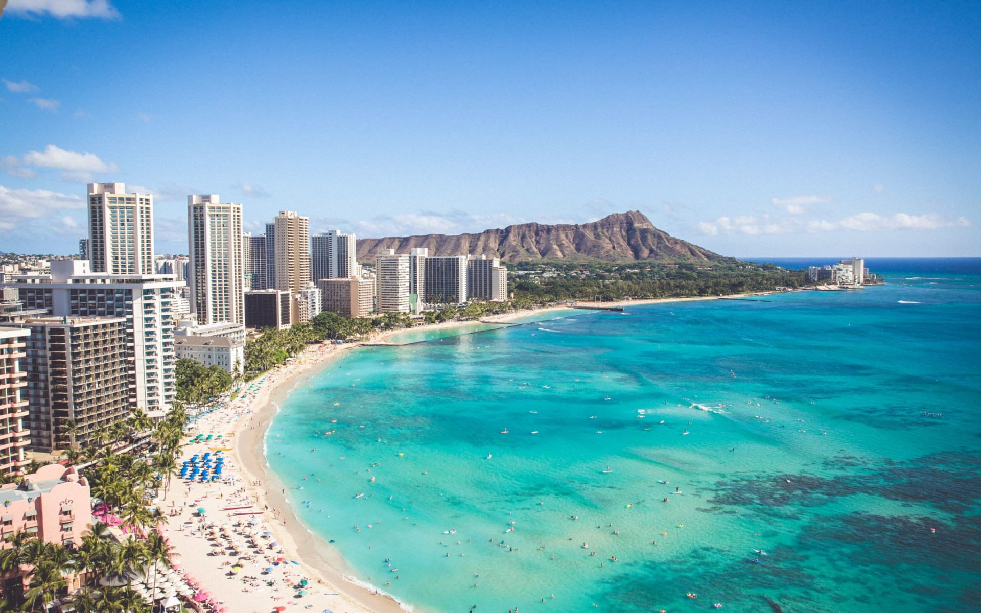 Explore Honolulu, Hawaii Neighborhoods | Rizz Hillner