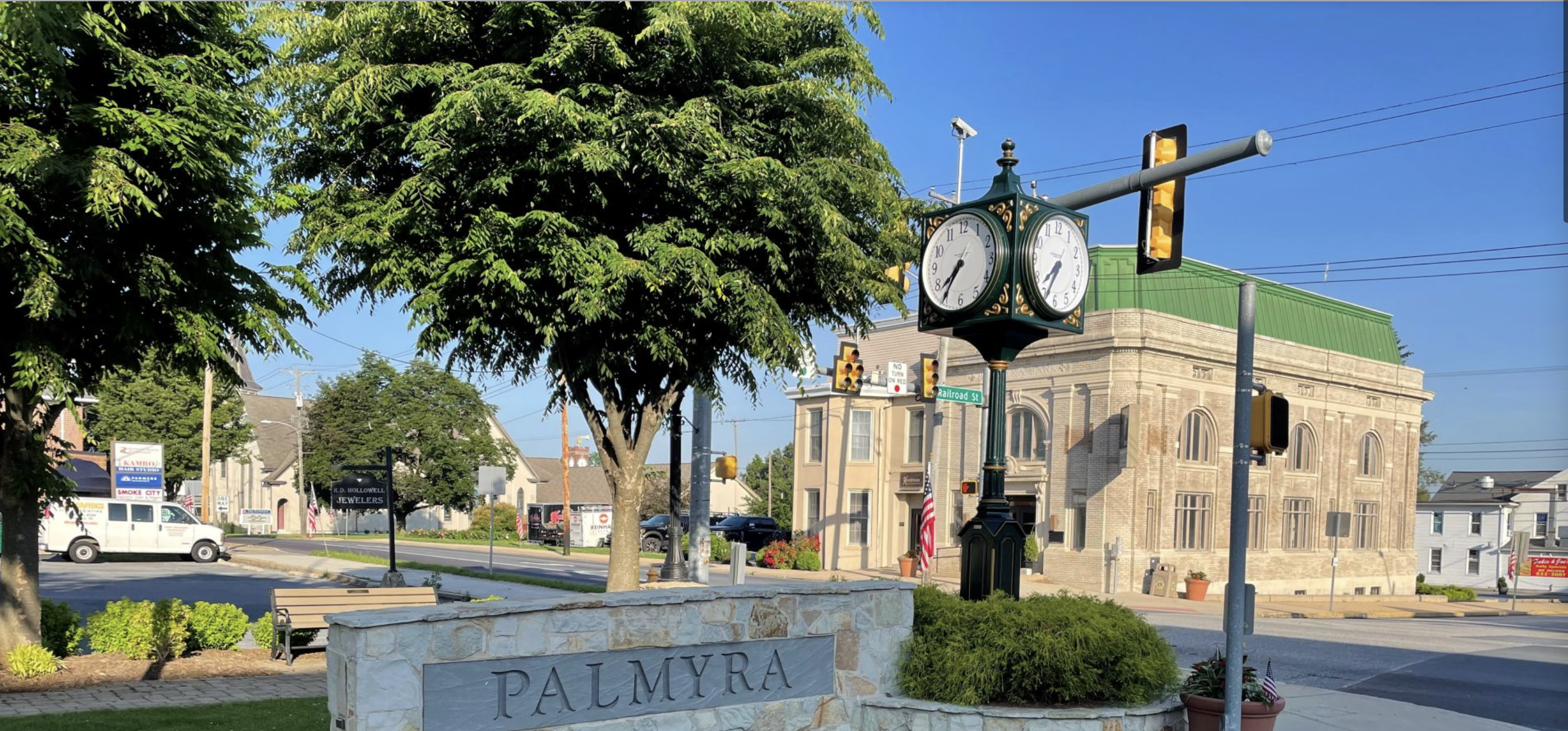 Downtown Palmyra streetscape and clock