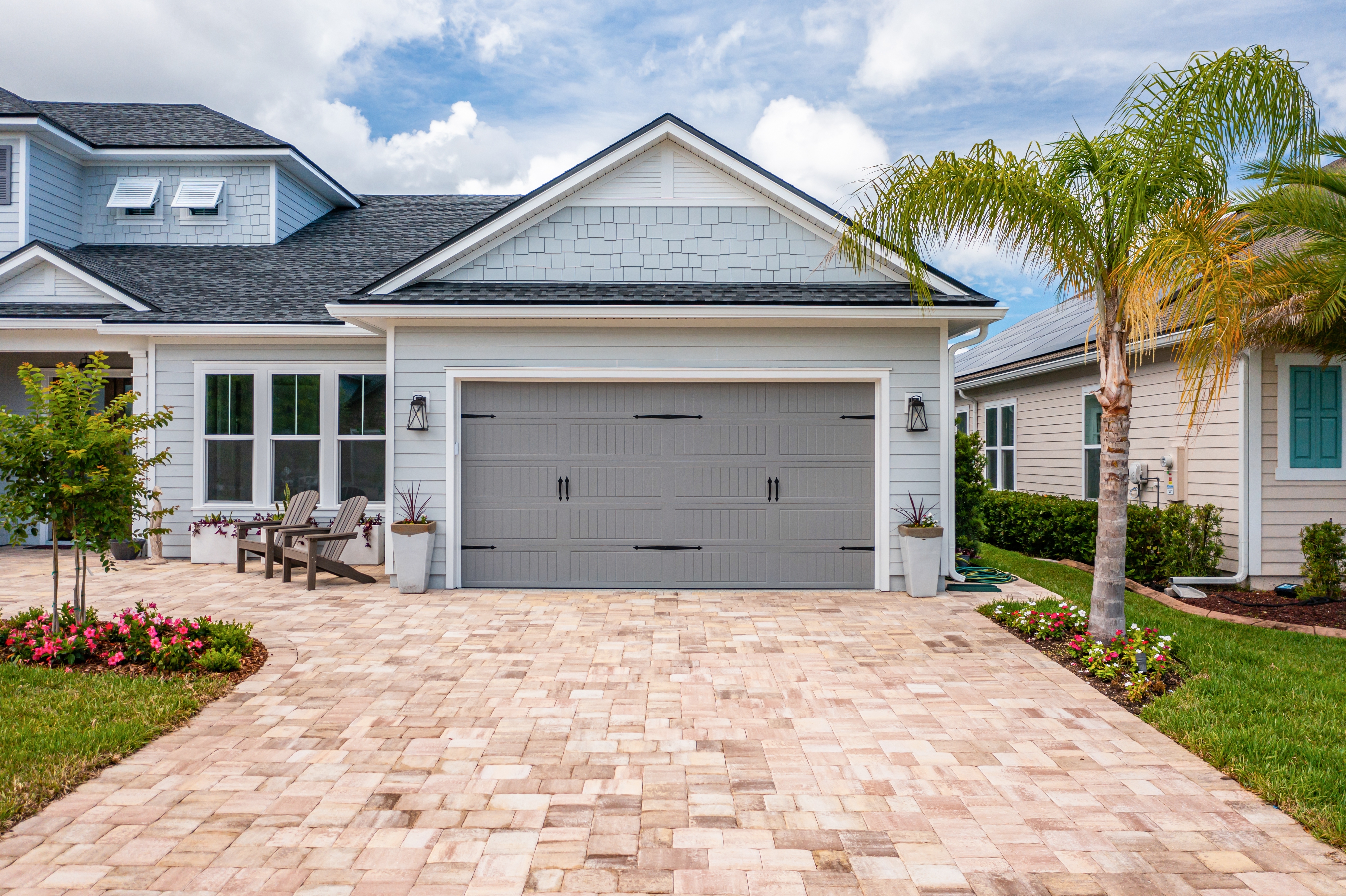 Residential homes in Coquina Sands Naples