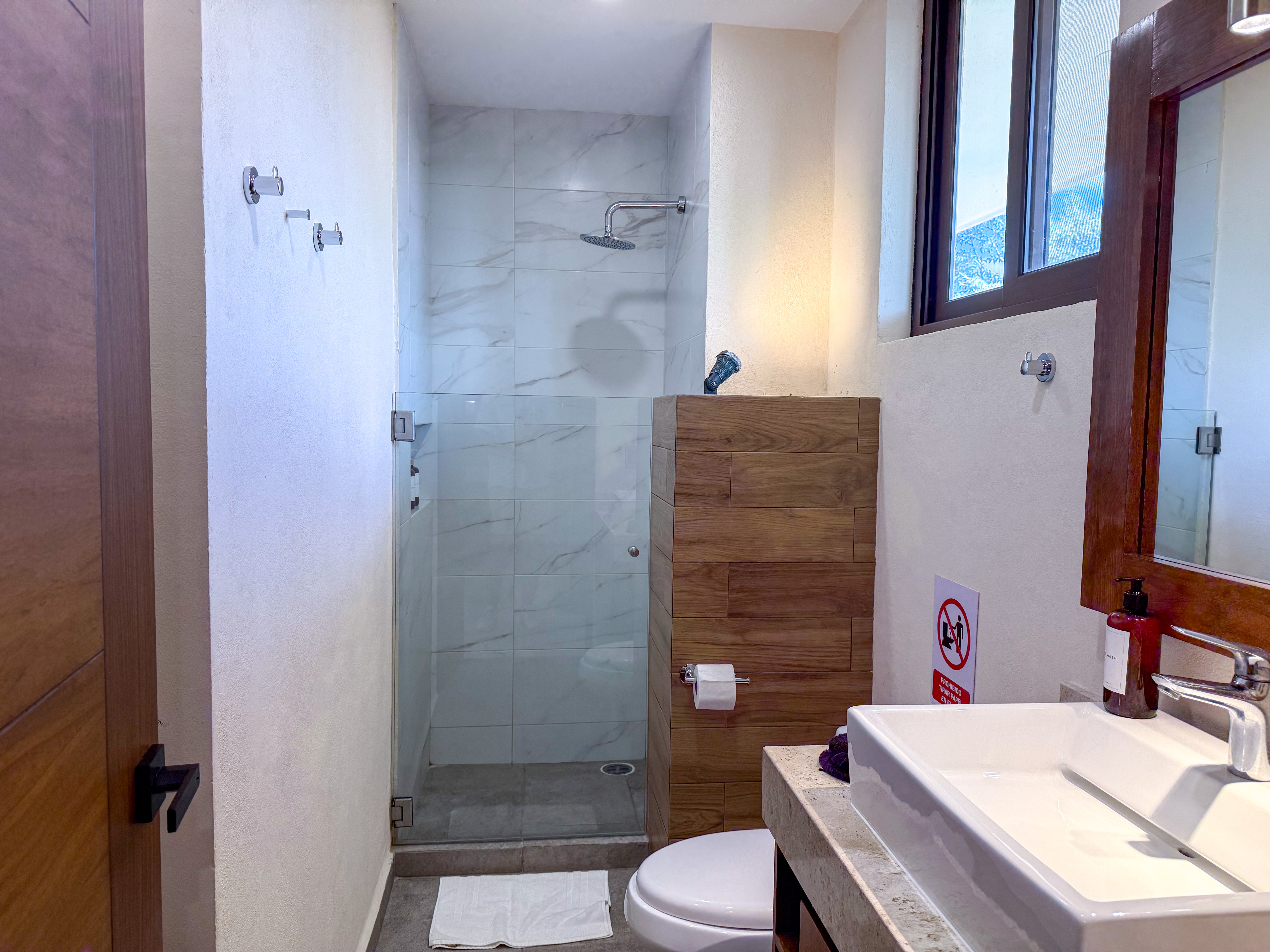 1 Bed Condo/Apartment - Maxia Lofts | Region 15 - photo 19