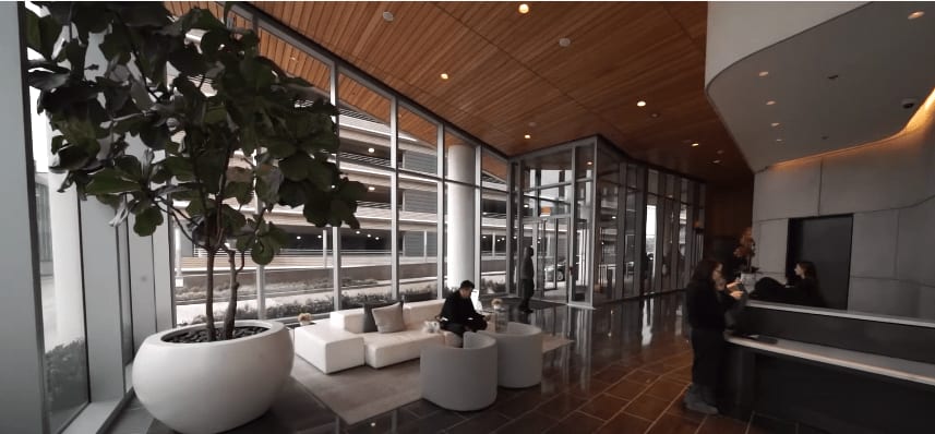 Take a tour of the AKA in the FMC Tower