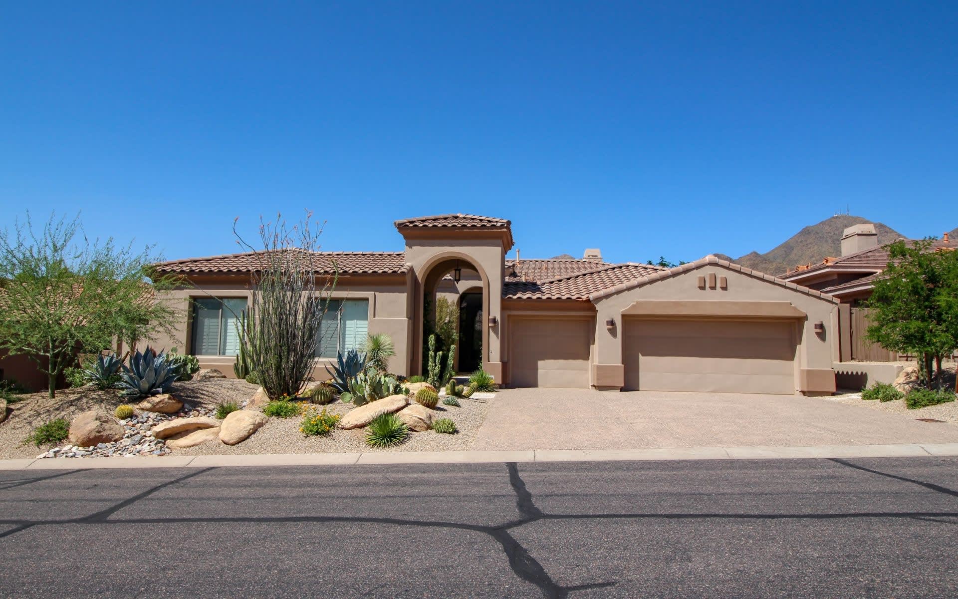 Phoenix Homes For Sale - David Ayers Luxury Real Estate