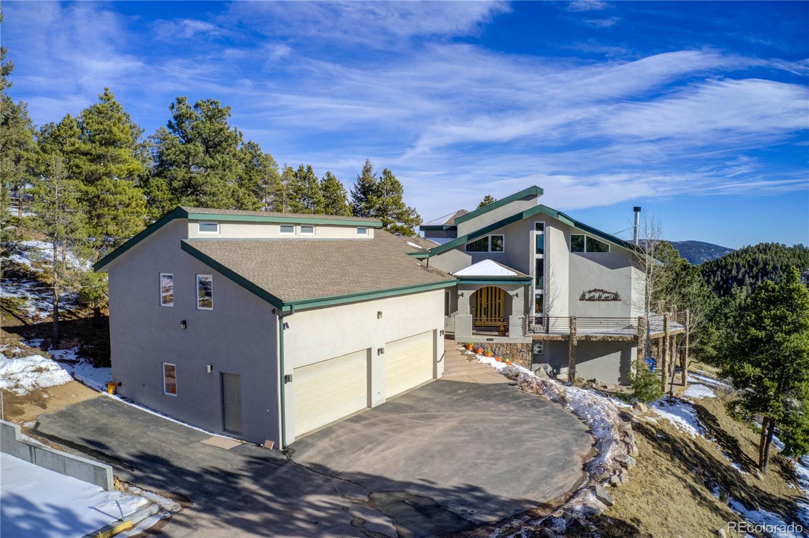 Dawn Zalfa presents 27877 Belle Vista Drive Conifer, CO