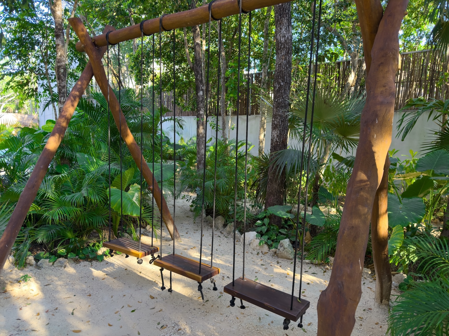 3 Bed Condo/Apartment - Seremonia 1.6 | Region 15 - photo 28