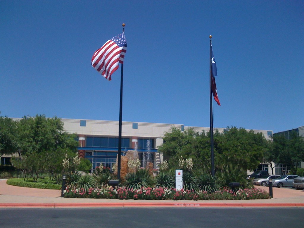 Apple’s Austin campus · archival photo, 2009