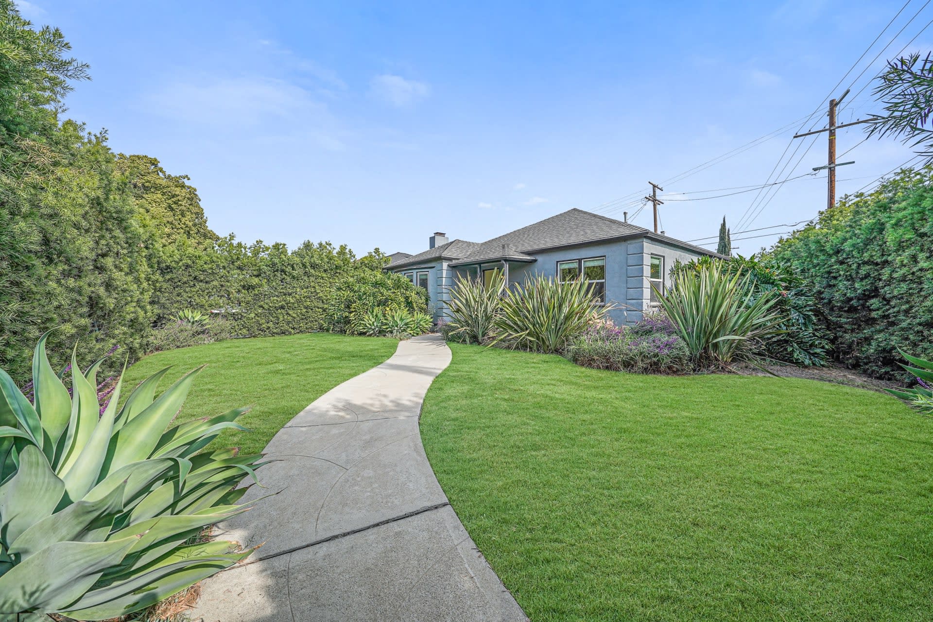 December 2020: Just Listed - 1786 S Fairfax Ave